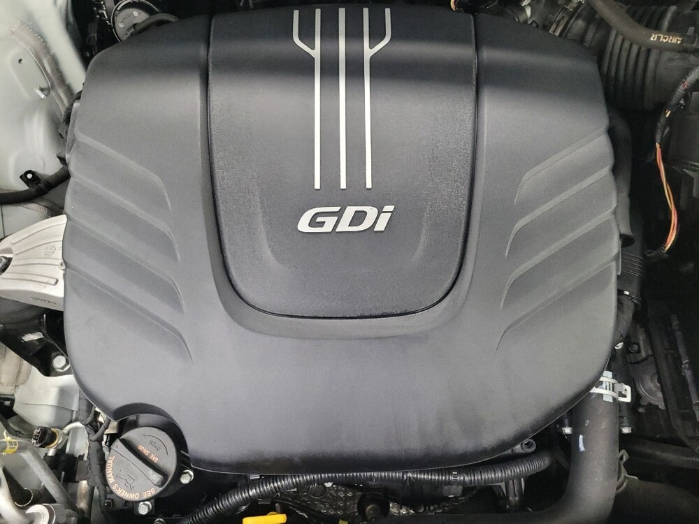 2018 Kia Sorento in Las Vegas, NV 89102 - 18116109 30