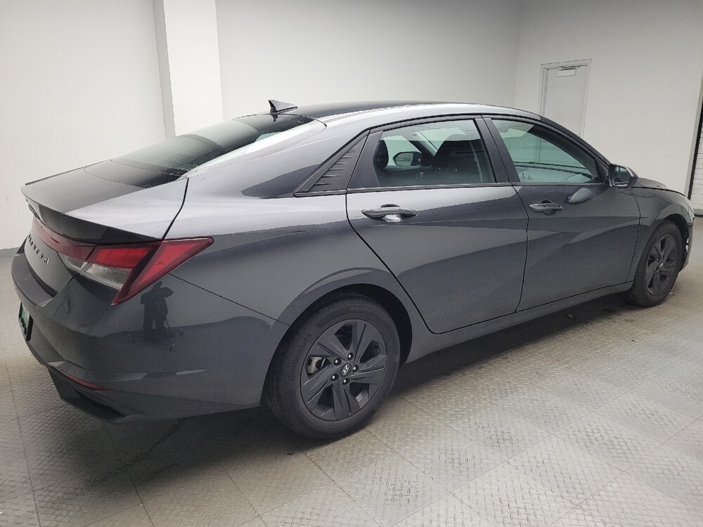 2023 Hyundai Elantra in Taylor, MI 48180 - 18116117 10