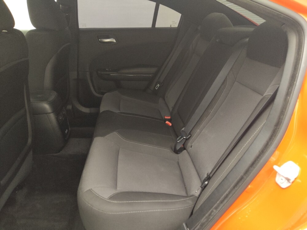 2018 Dodge Charger in Metairie, LA 70006 - 18116126 18