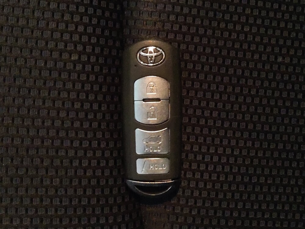 2017 Toyota Yaris in Sanford, FL 32773 - 18116134 32