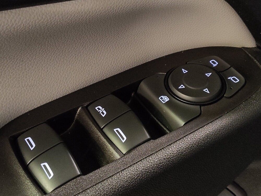 2020 Chevrolet Equinox in Sanford, FL 32773 - 18116137 27