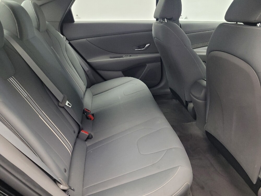 2021 Hyundai Elantra in Antioch, TN 37013 - 18116146 19