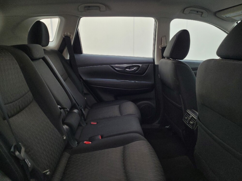 2017 Nissan Rogue in Pittsburgh, PA 15236 - 18116149 19