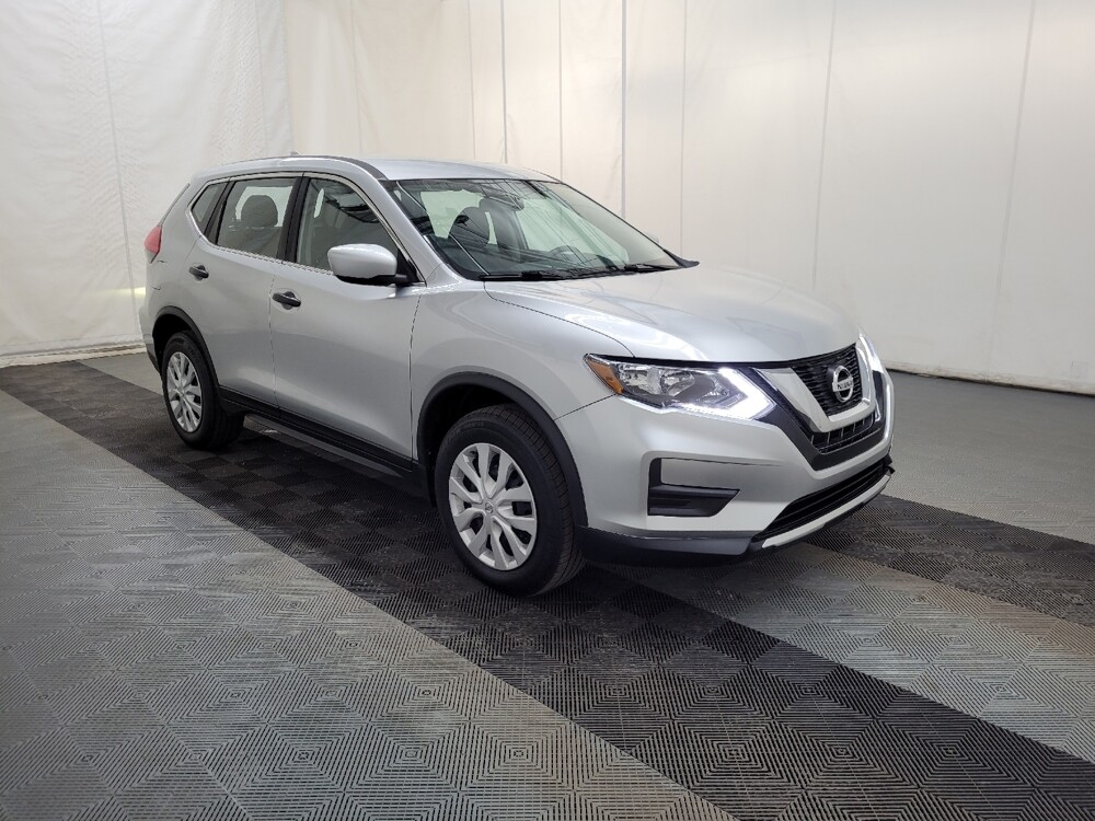 2017 Nissan Rogue in Pittsburgh, PA 15236 - 18116149 13