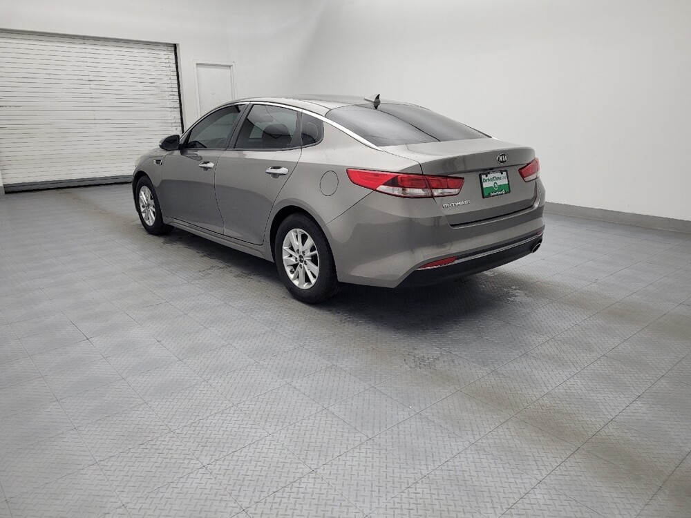 2017 Kia Optima in Charleston, SC 29414 - 18116154 6