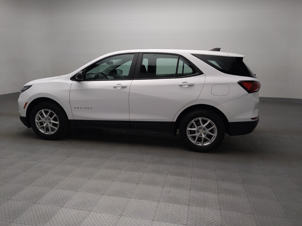 2024 Chevrolet Equinox in Fort Worth, TX 76116 - 18116157 3