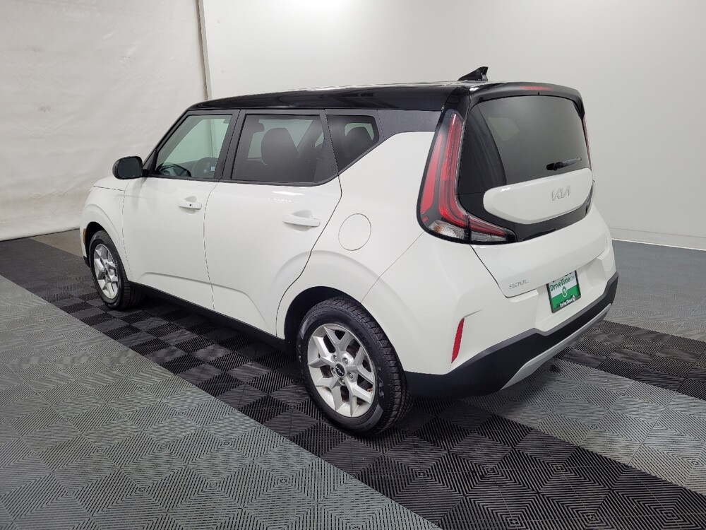 2025 Kia Soul in Allentown, PA 18103 - 18116174 3
