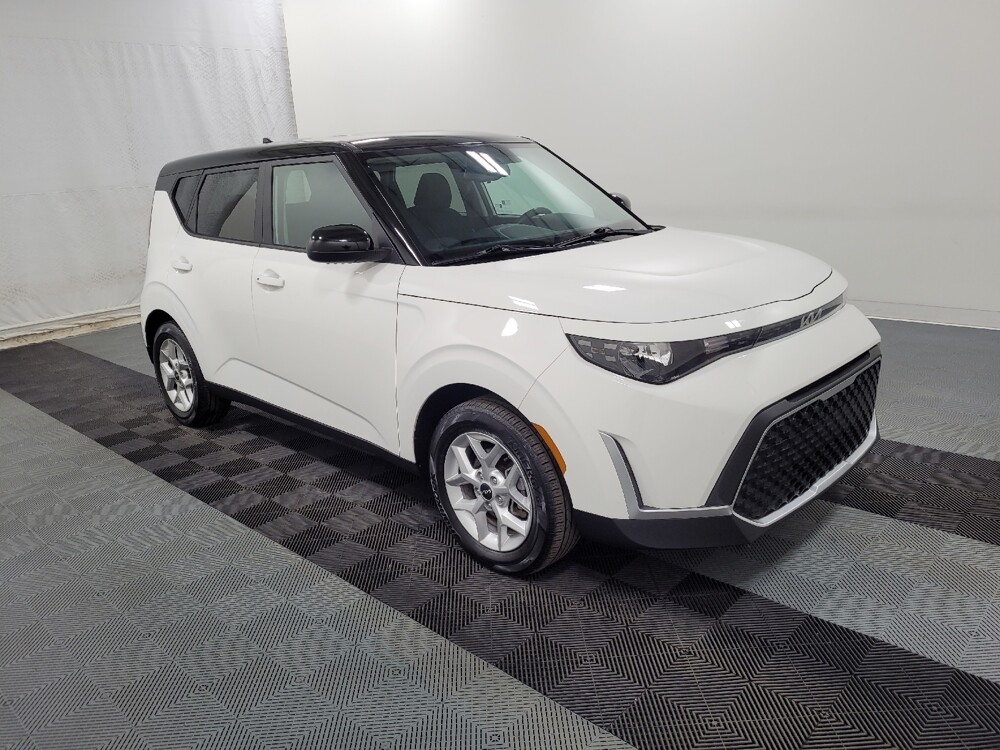 2025 Kia Soul in Allentown, PA 18103 - 18116174 11