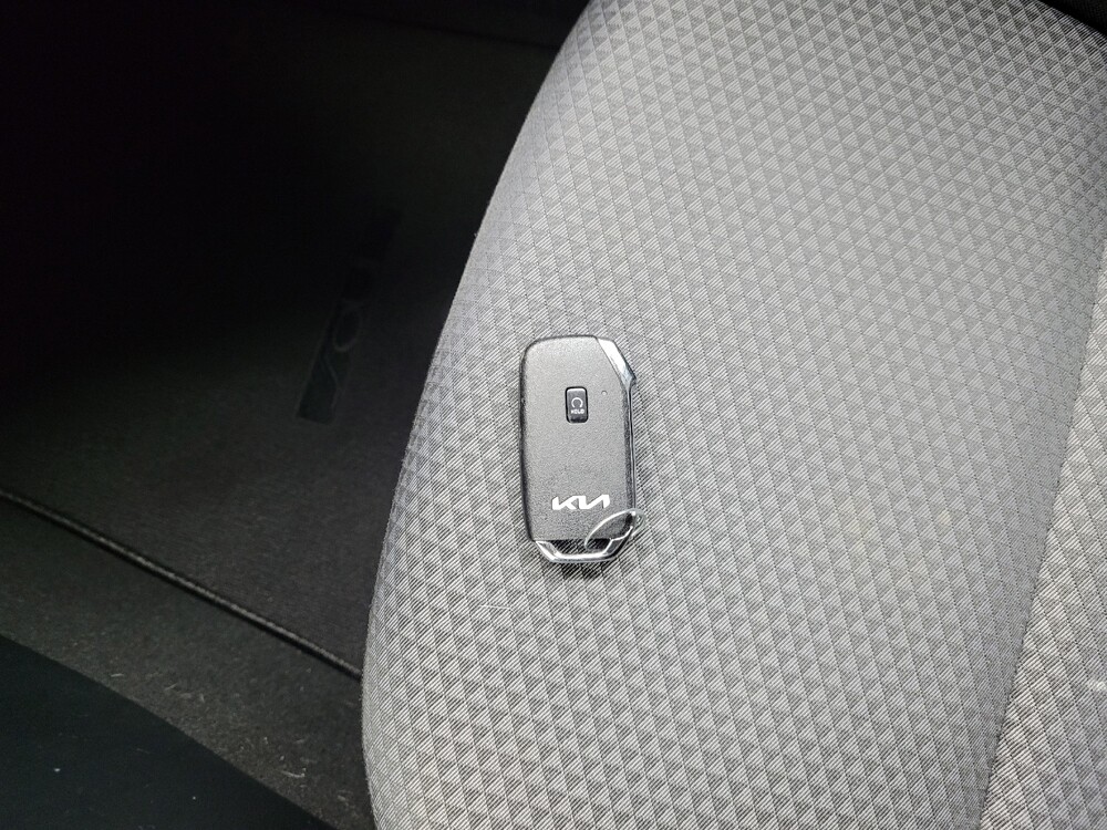 2025 Kia Soul in Allentown, PA 18103 - 18116174 32