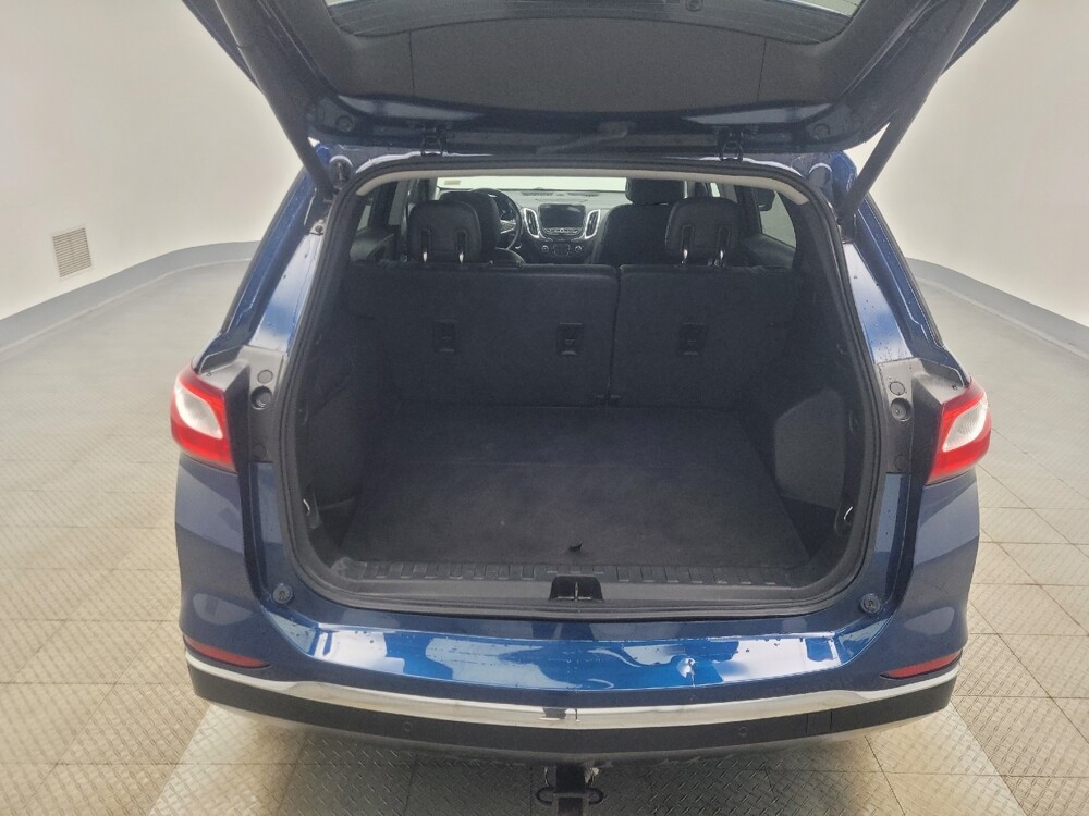 2020 Chevrolet Equinox in Indianapolis, IN 46222 - 18116189 29
