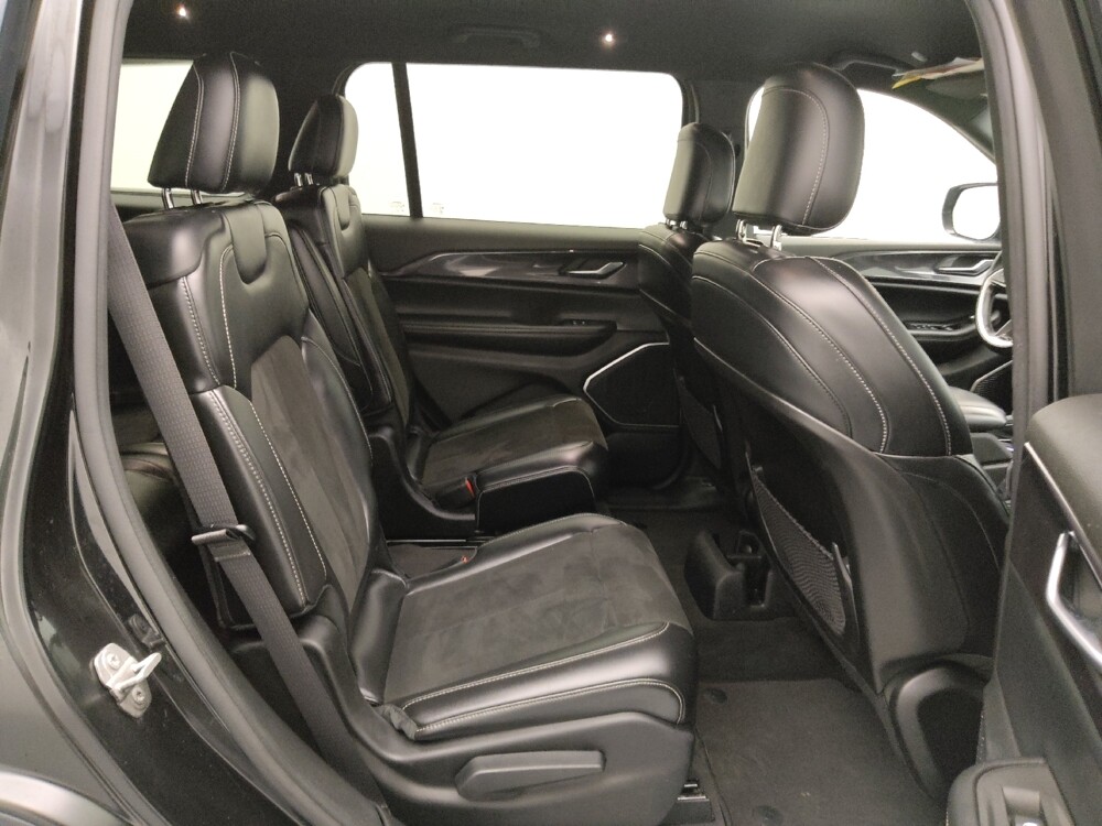 2021 Jeep Grand Cherokee L in Gladstone, MO 64118 - 18116191 19