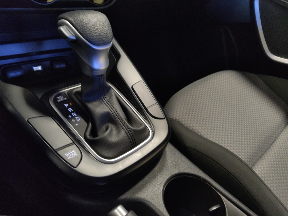 2025 Kia Soul in Chandler, AZ 85225 - 18116195 26