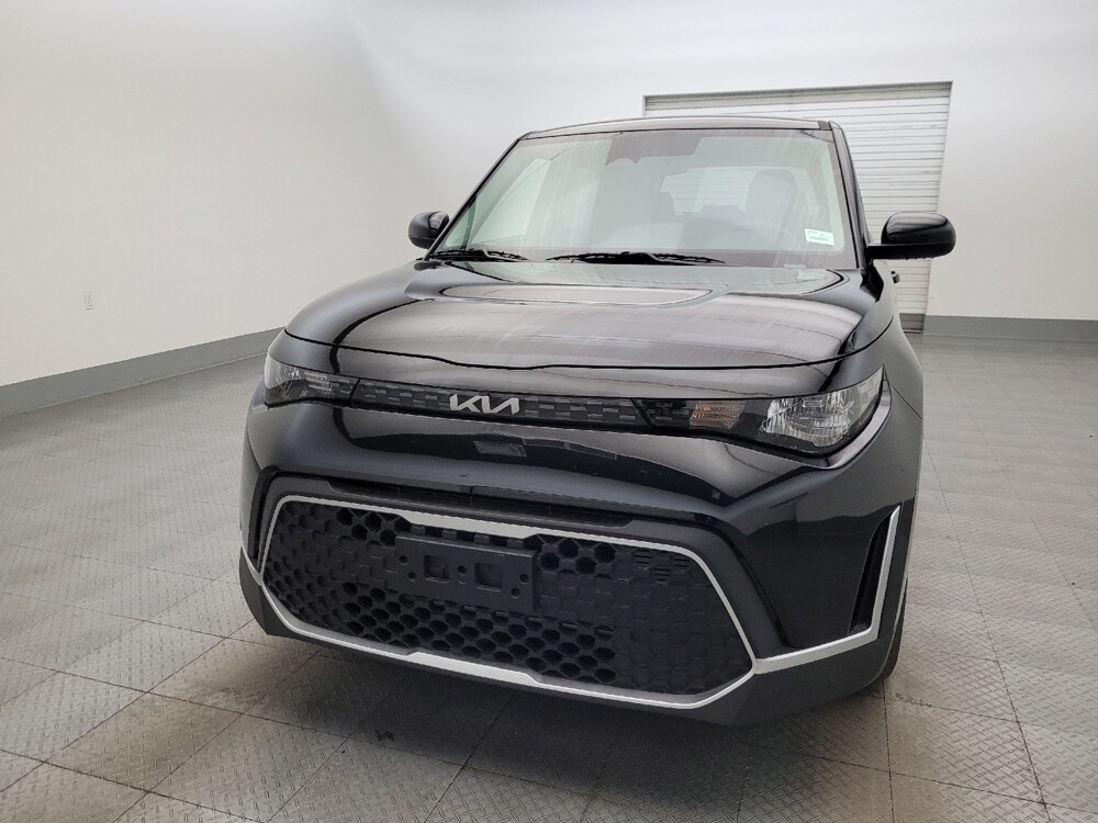 2025 Kia Soul in Chandler, AZ 85225 - 18116195 15