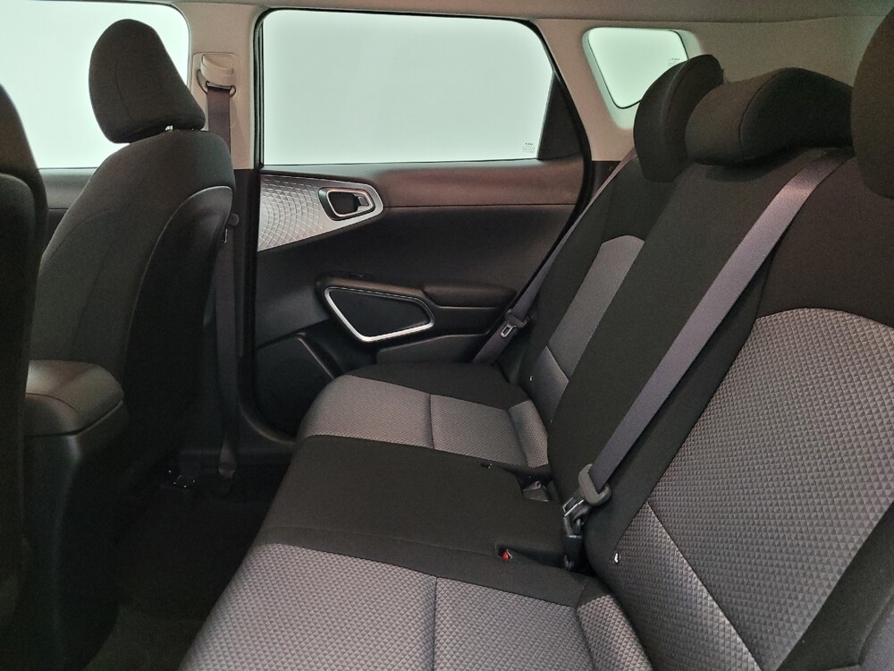 2025 Kia Soul in Chandler, AZ 85225 - 18116195 18