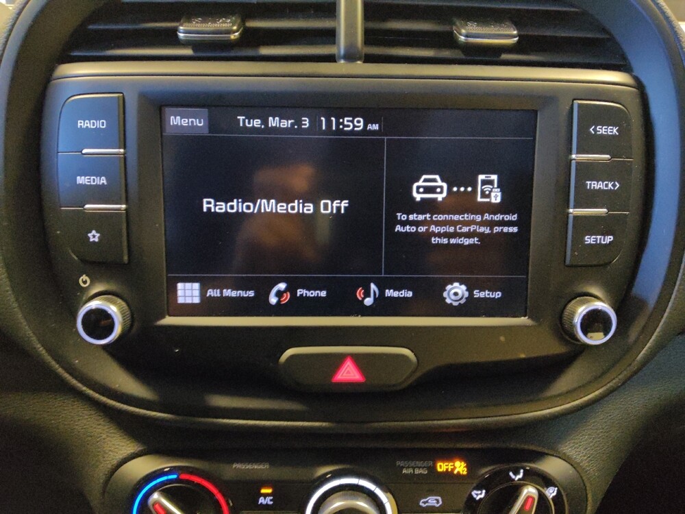 2025 Kia Soul in Chandler, AZ 85225 - 18116195 25