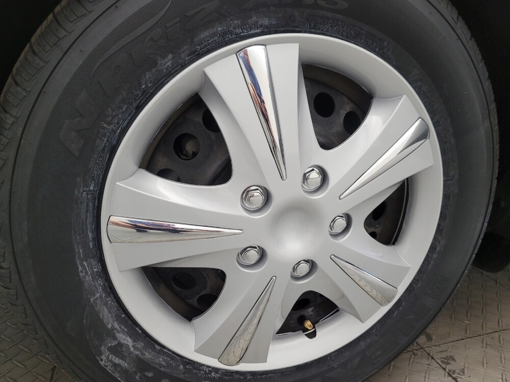 2019 Nissan Versa in Glendale, AZ 85301 - 18116197 31