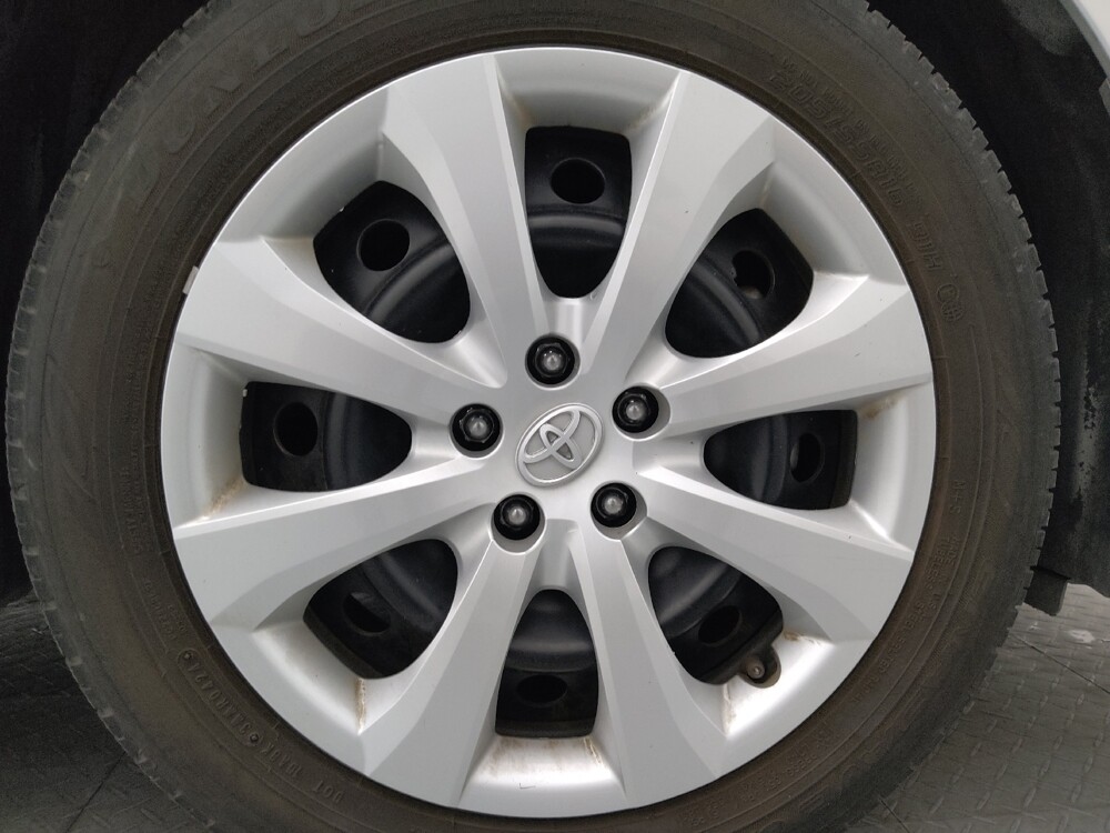 2024 Toyota Corolla in Bradenton, FL 34207 - 18116199 31