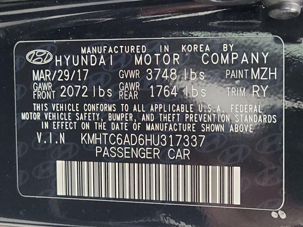 2017 Hyundai Veloster in Memphis, TN 38115 - 18116201 33