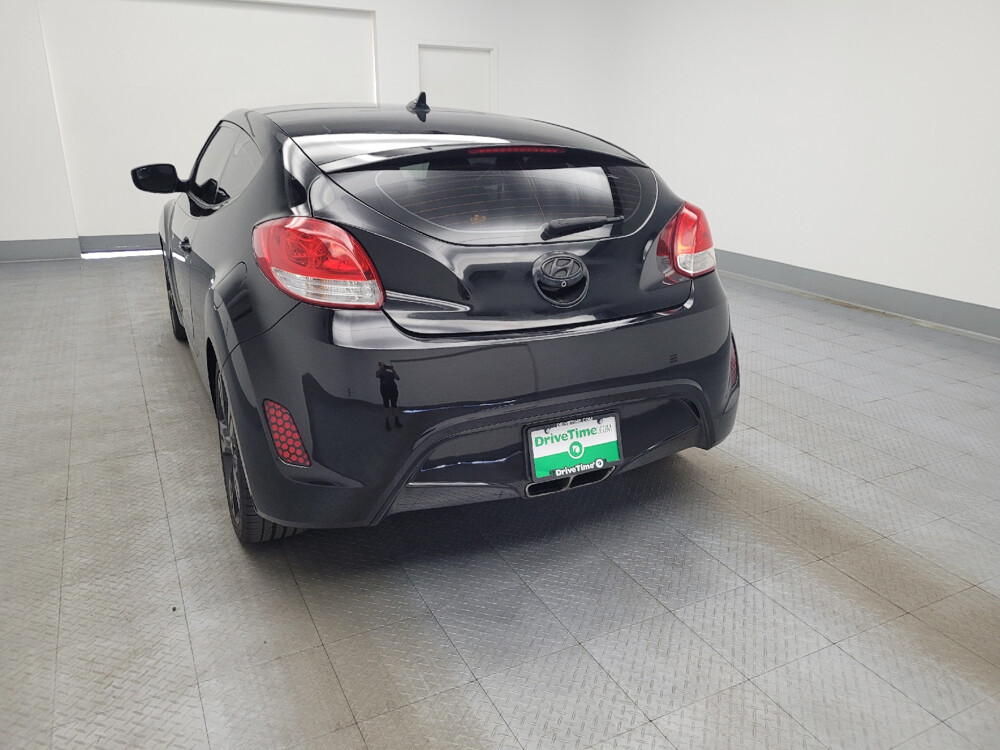 2017 Hyundai Veloster in Memphis, TN 38115 - 18116201 6