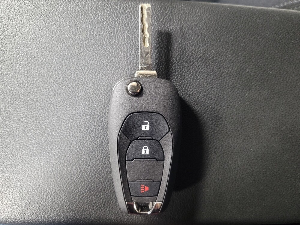 2025 Chevrolet Trax in Macon, GA 31210 - 18116229 32