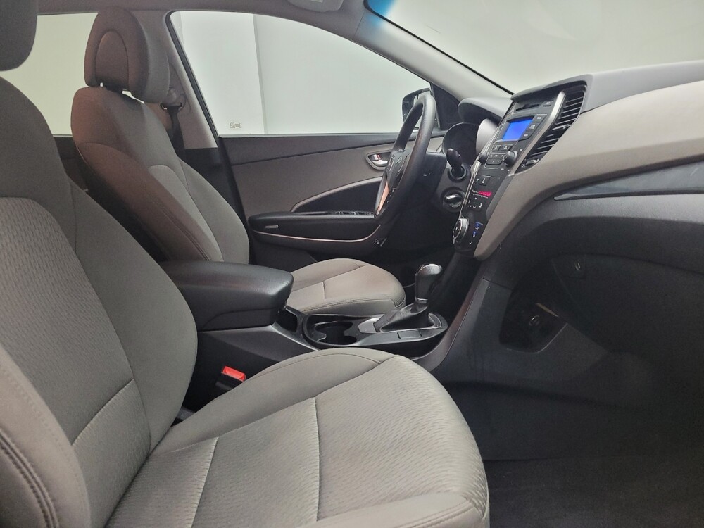 2016 Hyundai Santa Fe in Eastpointe, MI 48021 - 18116240 21