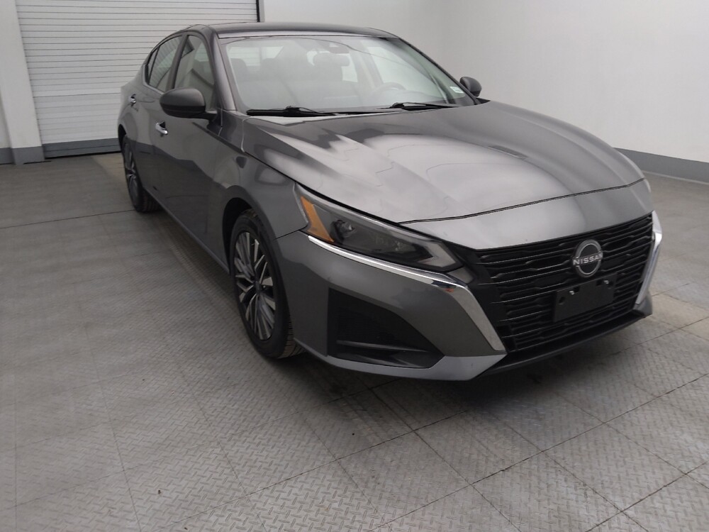 2024 Nissan Altima in St. Louis, MO 63125 - 18116246 14