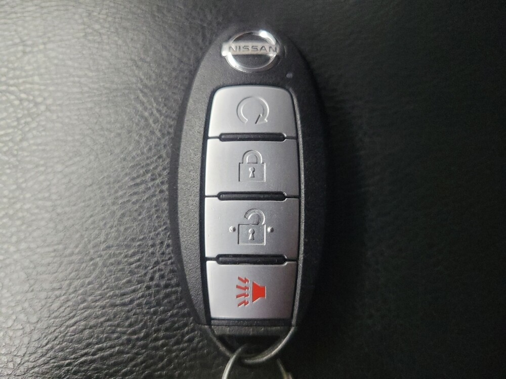 2020 Nissan Pathfinder in Highland, IN 46322 - 18116254 32