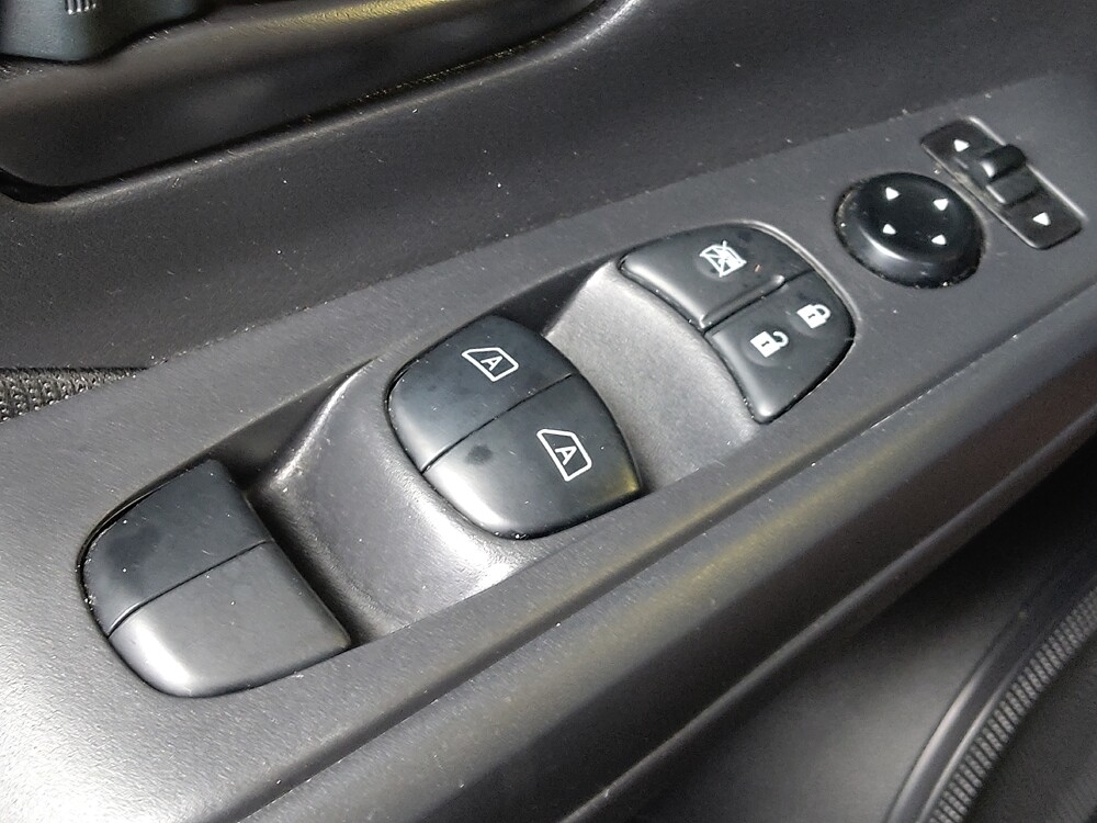 2024 Nissan Kicks in Live Oak, TX 78233 - 18116266 27