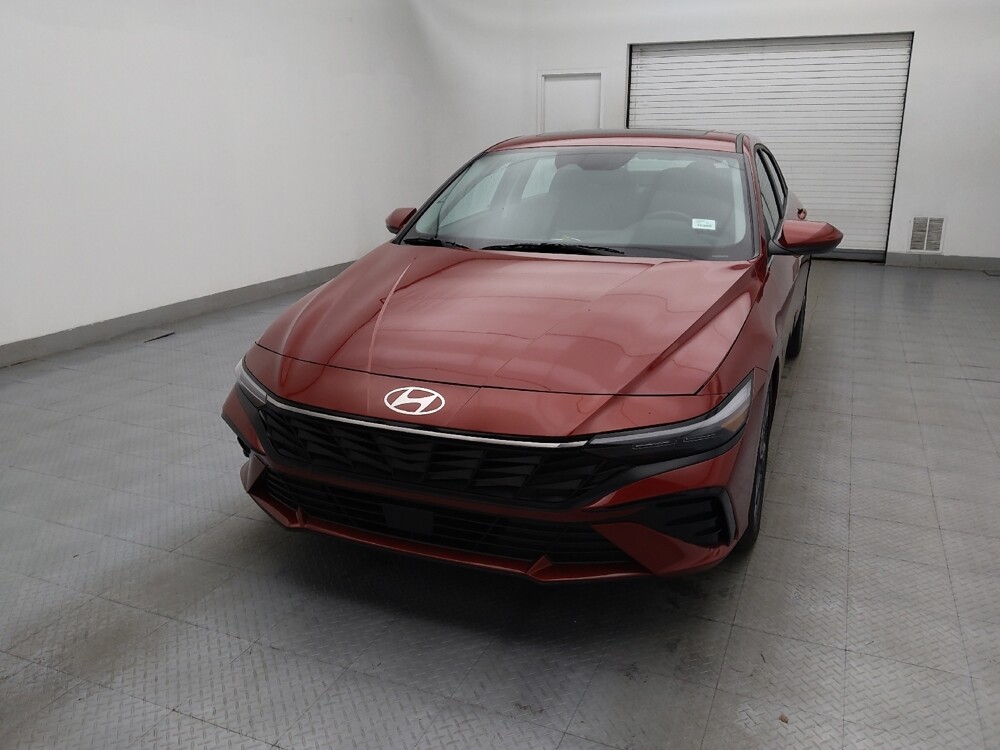 2025 Hyundai Elantra in Greensboro, NC 27407 - 18116269 15