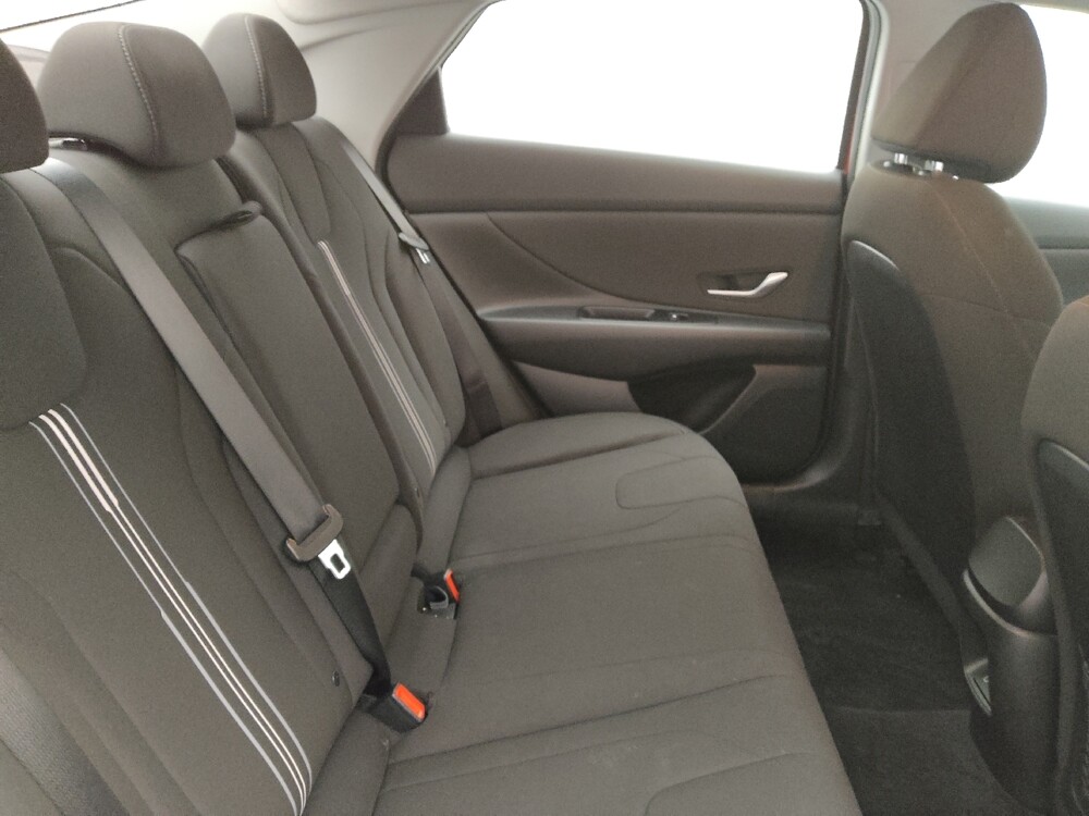 2025 Hyundai Elantra in Greensboro, NC 27407 - 18116269 19