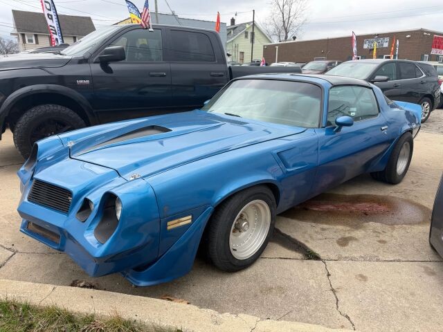 1981 Chevrolet Camaro in Euclid, OH 44040 - 18116309 2