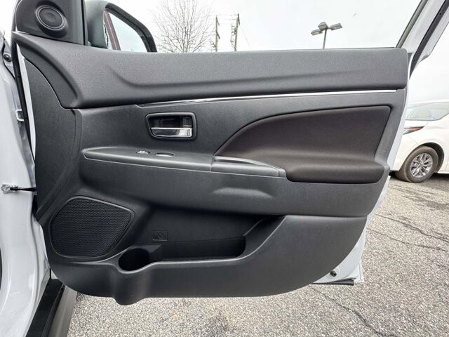 2024 Mitsubishi Outlander Sport in Winchester, VA 22602 - 18116315 8