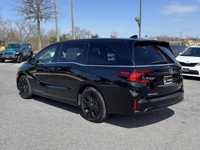 2025 Honda Odyssey in Winchester, VA 22602 - 18116316 25
