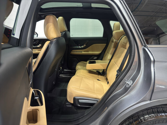 2022 Lincoln Corsair in Burlington, WI 53105 - 18116321 11