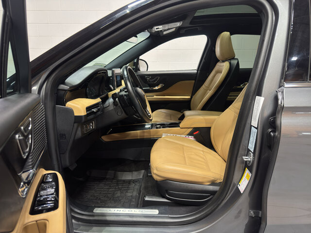2022 Lincoln Corsair in Burlington, WI 53105 - 18116321 15