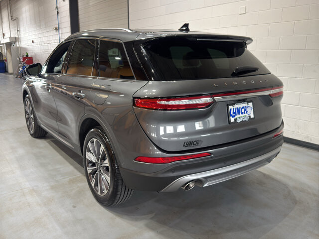 2022 Lincoln Corsair in Burlington, WI 53105 - 18116321 3