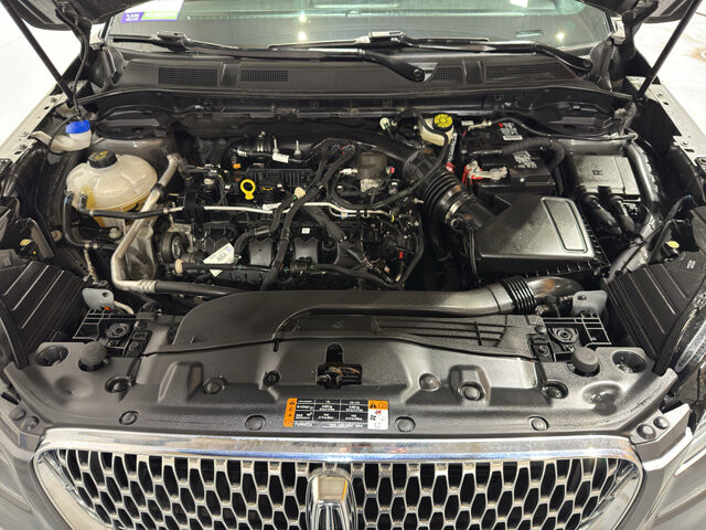 2022 Lincoln Corsair in Burlington, WI 53105 - 18116321 37