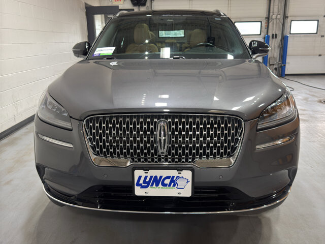 2022 Lincoln Corsair in Burlington, WI 53105 - 18116321 9