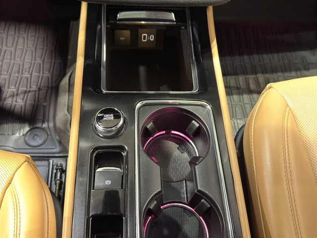 2022 Lincoln Corsair in Burlington, WI 53105 - 18116321 32