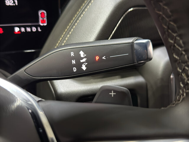 2025 GMC Yukon XL in Burlington, WI 53105 - 18116322 28