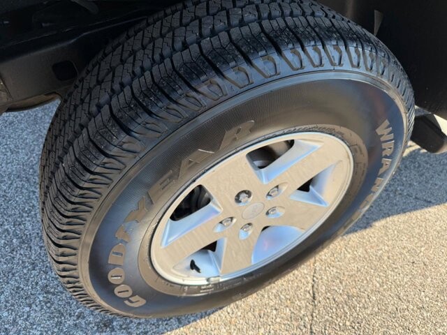 2014 Jeep Wrangler in Baltimore, MD 21225 - 18116326 12