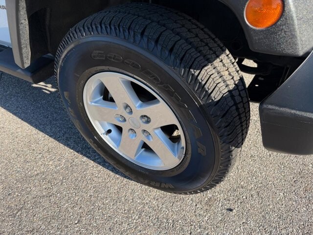 2014 Jeep Wrangler in Baltimore, MD 21225 - 18116326 13