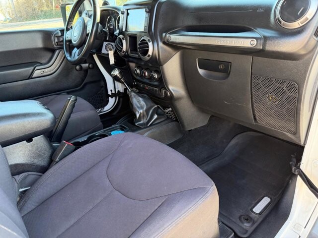 2014 Jeep Wrangler in Baltimore, MD 21225 - 18116326 16