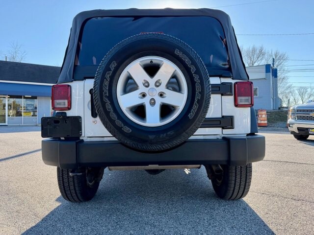 2014 Jeep Wrangler in Baltimore, MD 21225 - 18116326 6