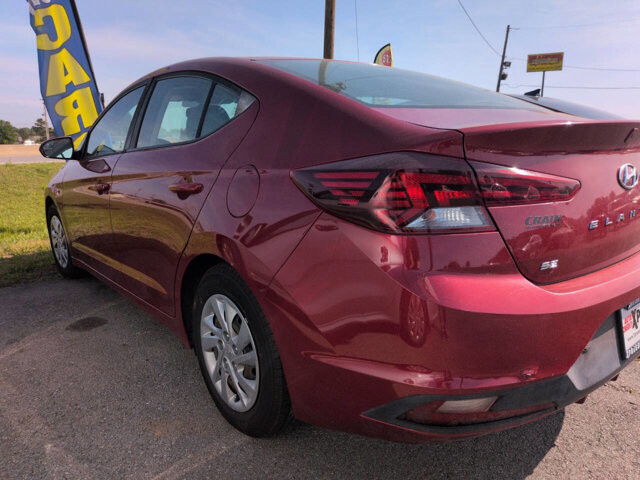 2019 Hyundai Elantra in North Little Rock, AR 72117-1620 - 18116330 3