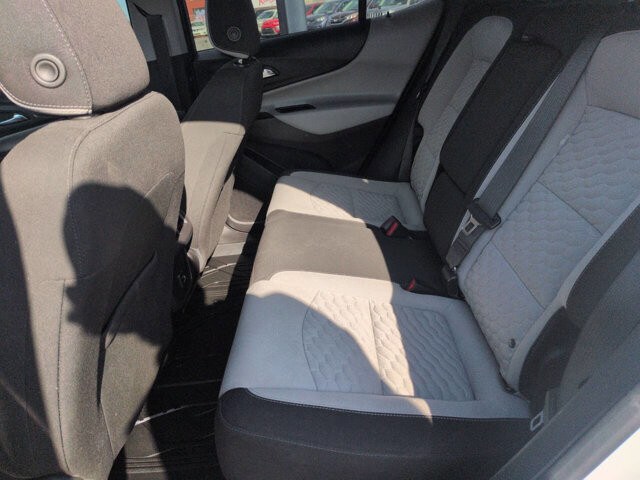 2021 Chevrolet Equinox in North Little Rock, AR 72117-1620 - 18116332 4