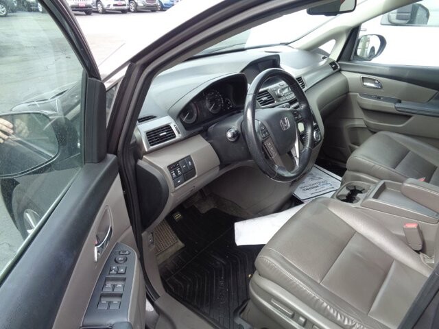 2016 Honda Odyssey in Lebanon, TN 37087-3302 - 18116337 5