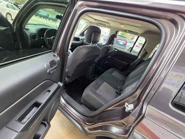 2014 Jeep Patriot in Cartersville, GA 30120 - 18116338 7