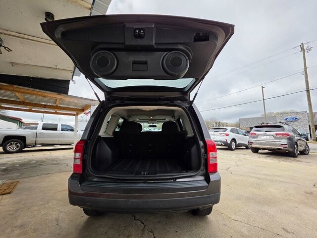 2014 Jeep Patriot in Cartersville, GA 30120 - 18116338 8