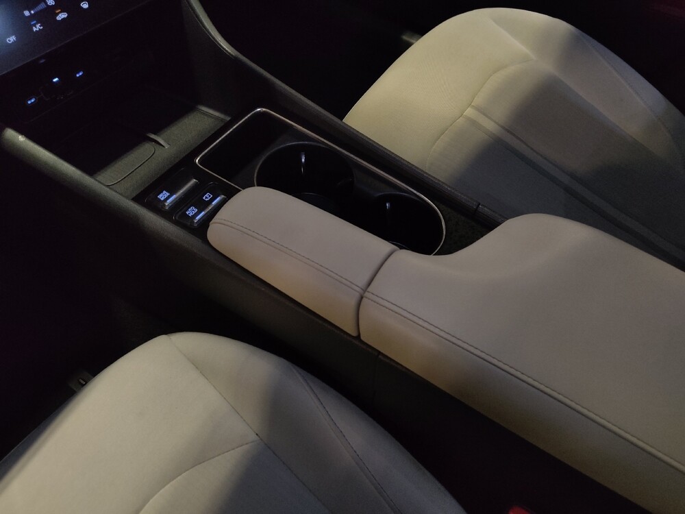 2024 Hyundai Sonata in Orlando, FL 32808 - 18116341 26